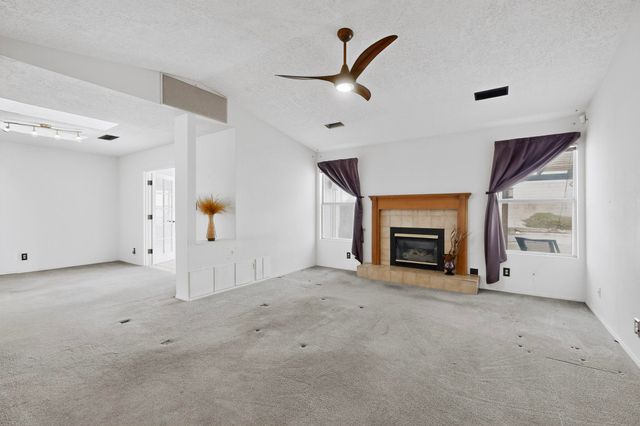 7213 Sunlight Peak Drive NE, Rio Rancho, NM 87144