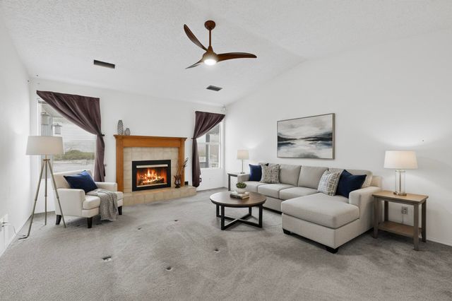 7213 Sunlight Peak Drive NE, Rio Rancho, NM 87144