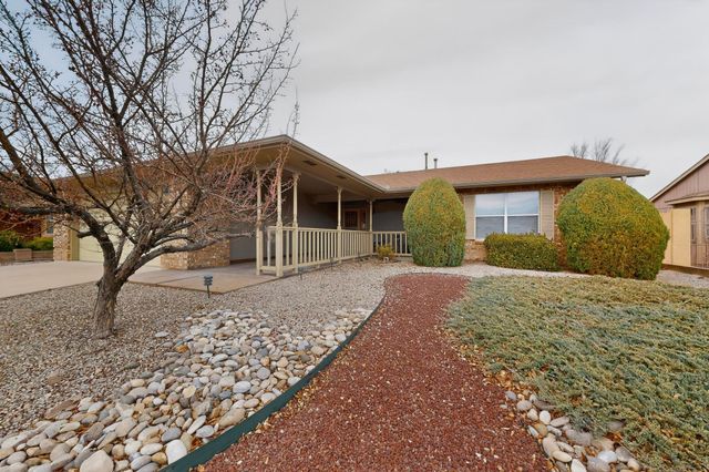 7213 Sunlight Peak Drive NE, Rio Rancho, NM 87144