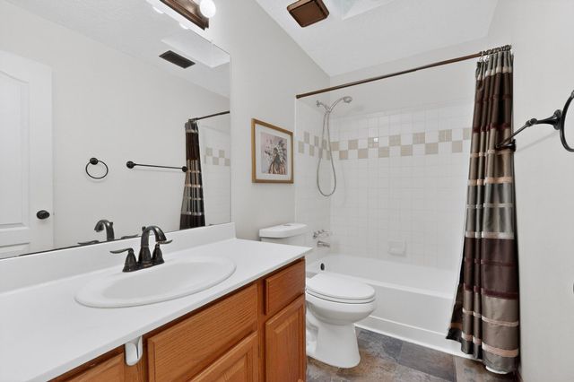 7213 Sunlight Peak Drive NE, Rio Rancho, NM 87144