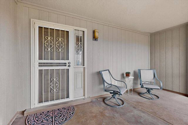 7213 Sunlight Peak Drive NE, Rio Rancho, NM 87144