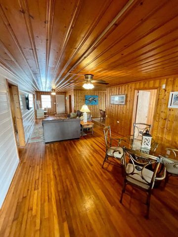 1505 Edge Dr., North Myrtle Beach, SC 29582