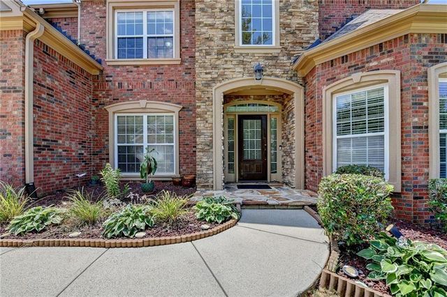 5485 Sandstone ct, Cumming, GA 30040