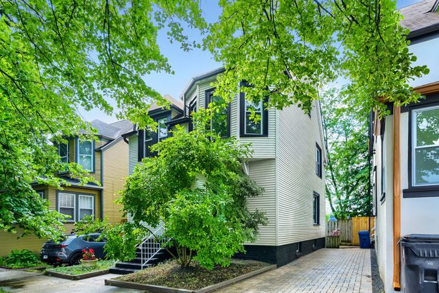 524 Hamilton Street, Evanston, IL 60202