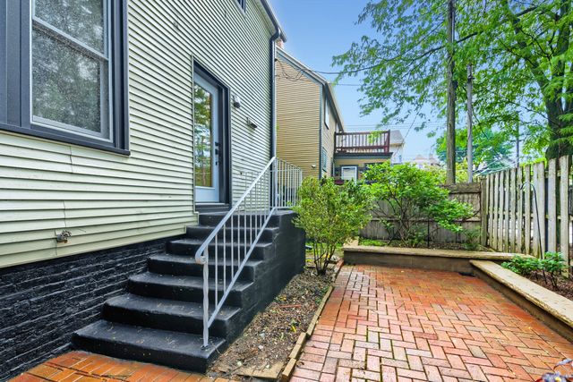 524 Hamilton Street, Evanston, IL 60202
