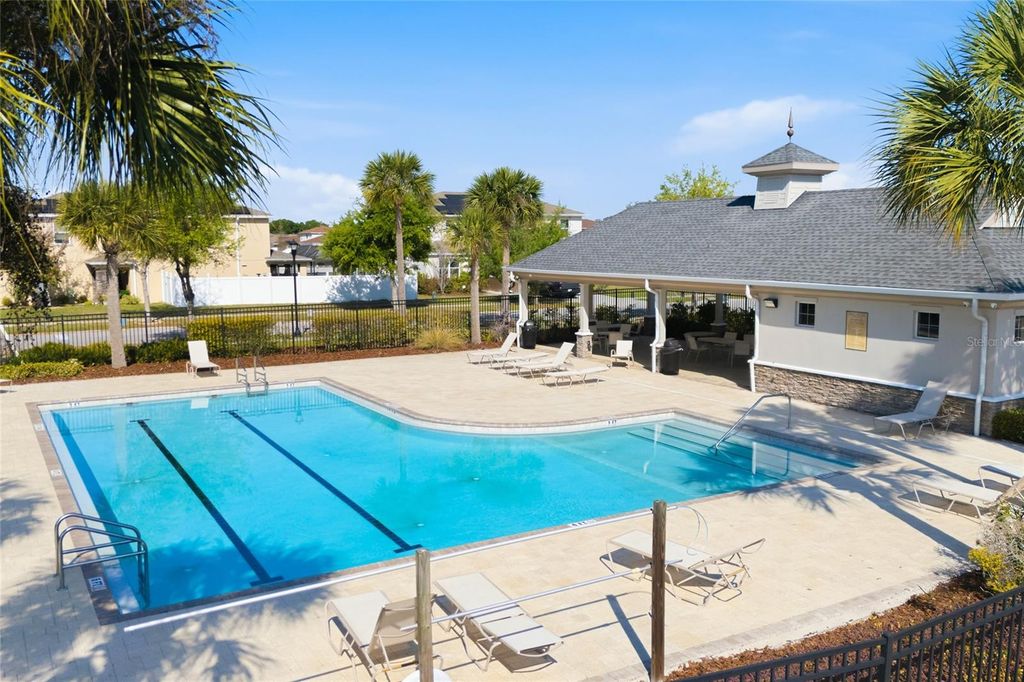 Image 39 of property listing at 10630 MEDFORD LAKE DRIVE, Riverview, FL 33578