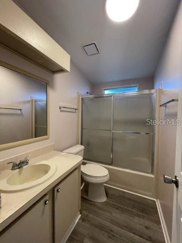 1211 PANAMA PLACE, Lady Lake, FL 32159