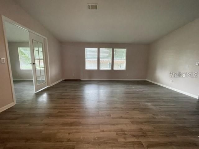 1211 PANAMA PLACE, Lady Lake, FL 32159