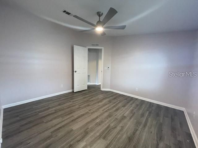 1211 PANAMA PLACE, Lady Lake, FL 32159