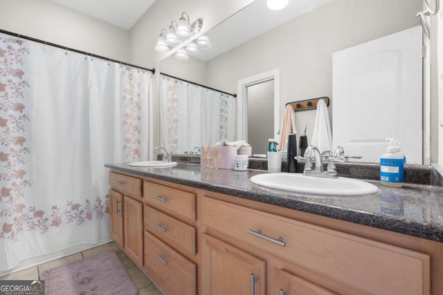 4988 Burkhalter Road 302, Statesboro, GA 30458