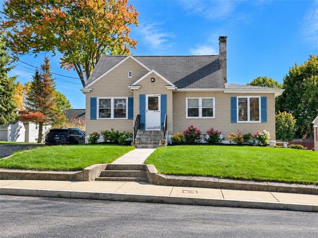 64 Blackstone Street, Cumberland, RI 02864