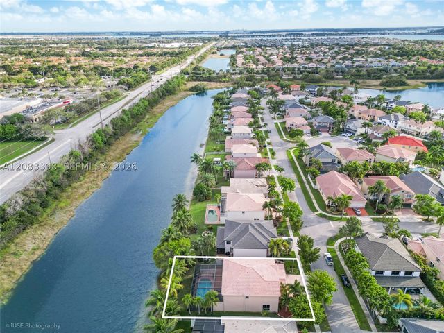 3181 SW 173rd Ter, Miramar, FL 33029