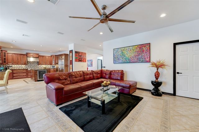 3181 SW 173rd Ter, Miramar, FL 33029