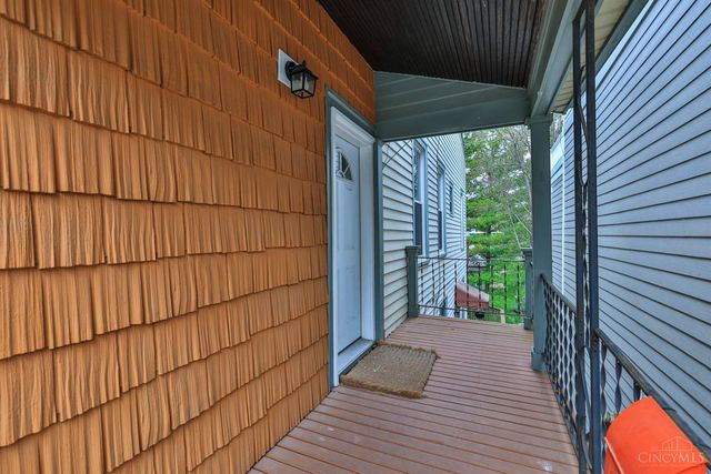 982 Hatch Street, Cincinnati, OH 45208