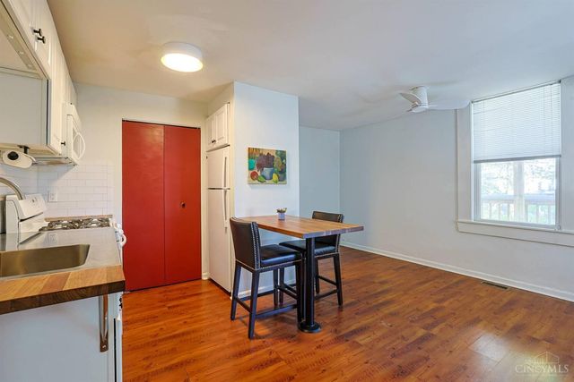 982 Hatch Street, Cincinnati, OH 45208