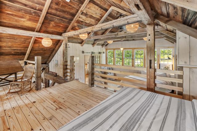 580 Cross Road, Londonderry, VT 05155