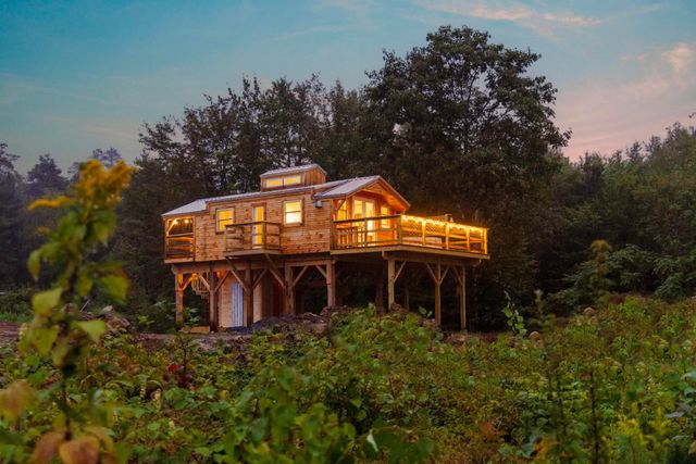 580 Cross Road, Londonderry, VT 05155