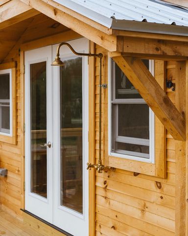 580 Cross Road, Londonderry, VT 05155