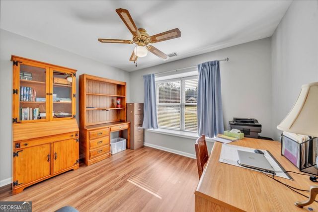 112 Oak Pointe Circle, Dublin, GA 31021