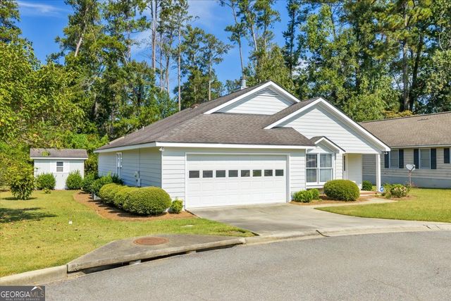 112 Oak Pointe Circle, Dublin, GA 31021