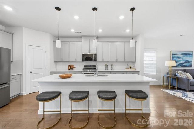 3004 Hovenweep Alley, Charlotte, NC 28217