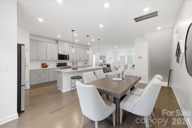 3004 Hovenweep Alley, Charlotte, NC 28217
