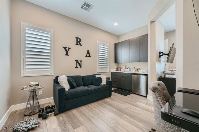 9935 Zakos Court, Las Vegas, NV 89149