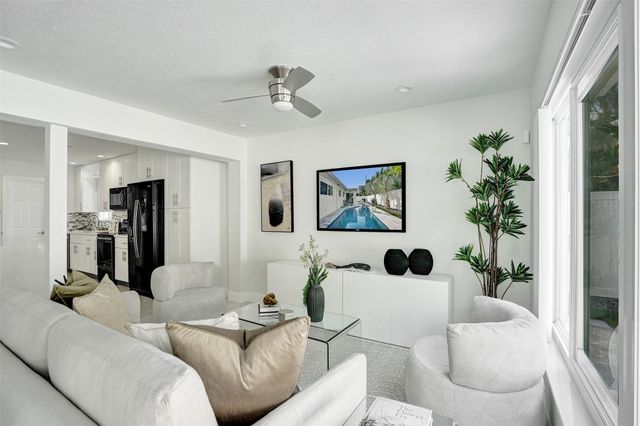 2129 NE 62nd St, Fort Lauderdale, FL 33308