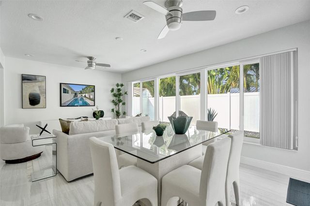 2129 NE 62nd St, Fort Lauderdale, FL 33308