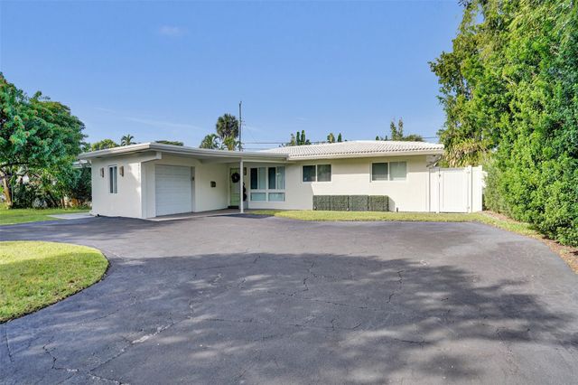 2129 NE 62nd St, Fort Lauderdale, FL 33308