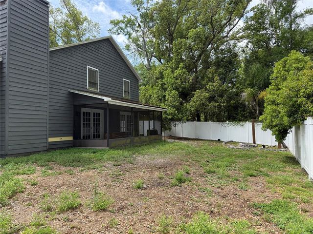 1024 SYLVIA LANE, Tampa, FL 33613