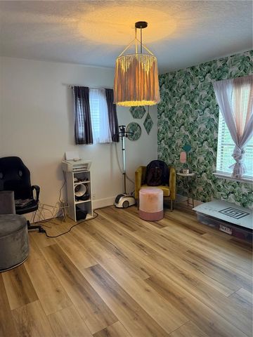 1024 SYLVIA LANE, Tampa, FL 33613