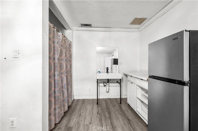 2517 W Beverly Boulevard, Montebello, CA 90640