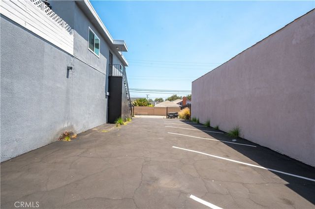 2517 W Beverly Boulevard, Montebello, CA 90640