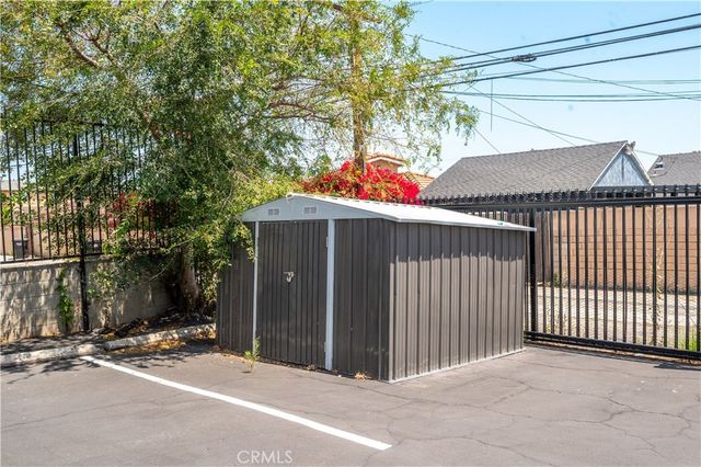 2517 W Beverly Boulevard, Montebello, CA 90640