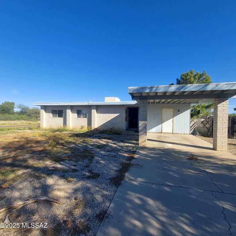 8301 E Wildcat Drive, Tucson, AZ 85730