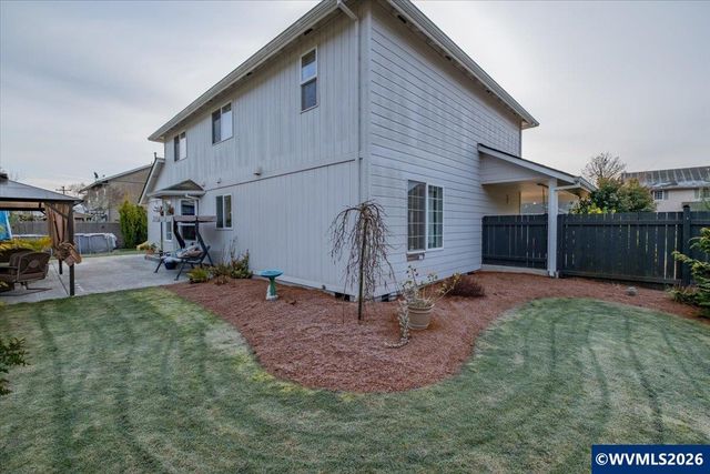 229 Hazelbrook Dr N, Keizer, OR 97303