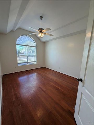 1929 E 21st Street S, Mission, TX 78572