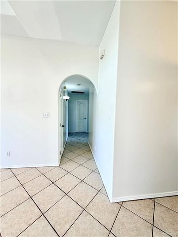 1929 E 21st Street S, Mission, TX 78572