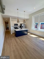 631 S BROADWAY #304, Baltimore, MD 21231