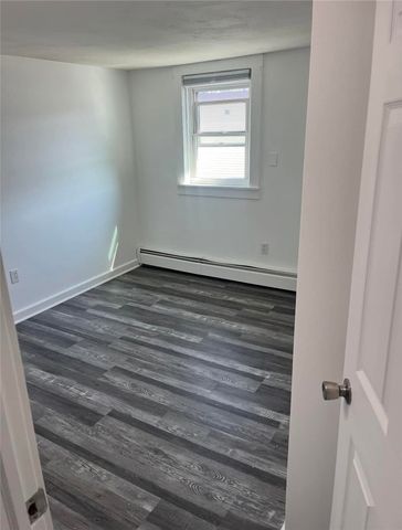 16 Hedley Street, Johnston, RI 02919