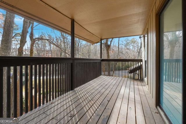 109 Cumberland Court SE, Smyrna, GA 30080