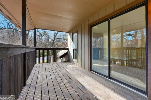 109 Cumberland Court SE, Smyrna, GA 30080