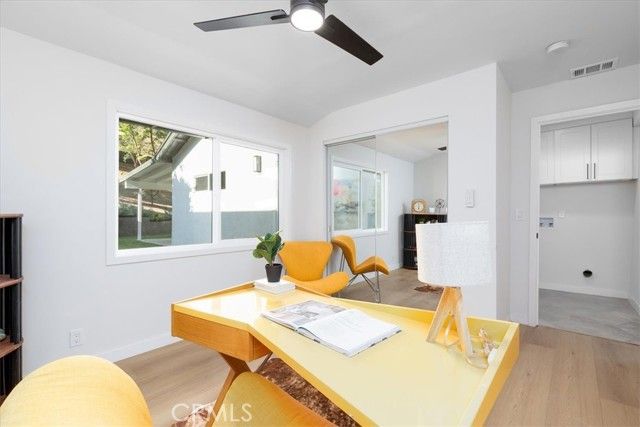 4793 Excelente Drive, Woodland Hills (los Angeles), CA 91364