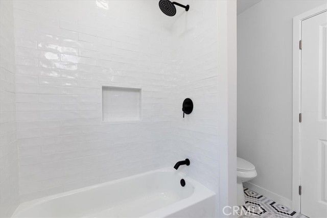 4793 Excelente Drive, Woodland Hills (los Angeles), CA 91364