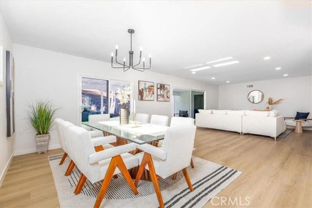 4793 Excelente Drive, Woodland Hills (los Angeles), CA 91364