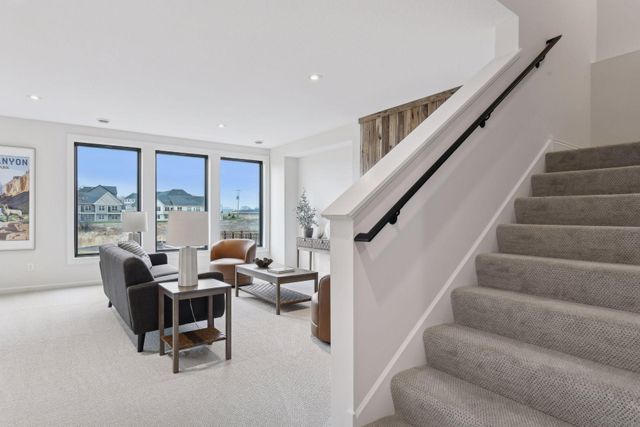 4589 Sunset Lane, Excelsior, MN 55331