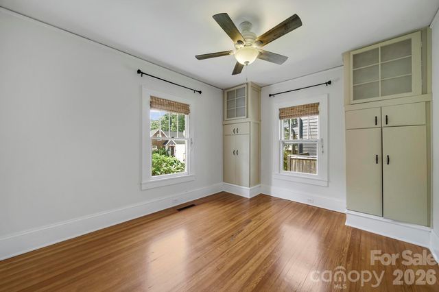 1638 Longfellow Street, Charlotte, NC 28205
