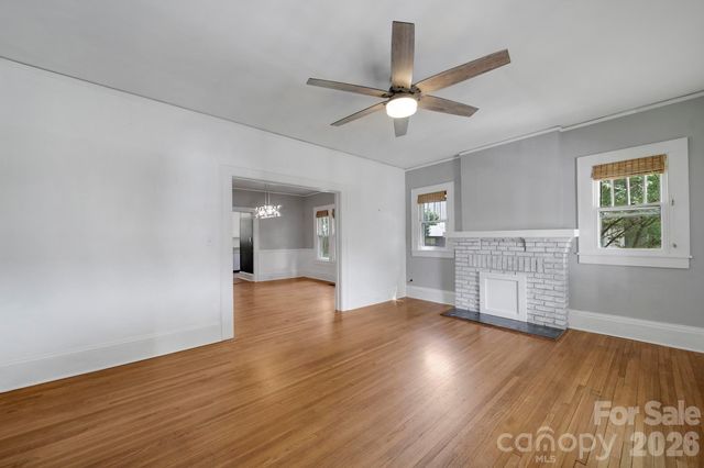 1638 Longfellow Street, Charlotte, NC 28205