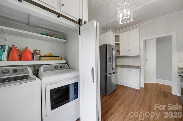 1638 Longfellow Street, Charlotte, NC 28205